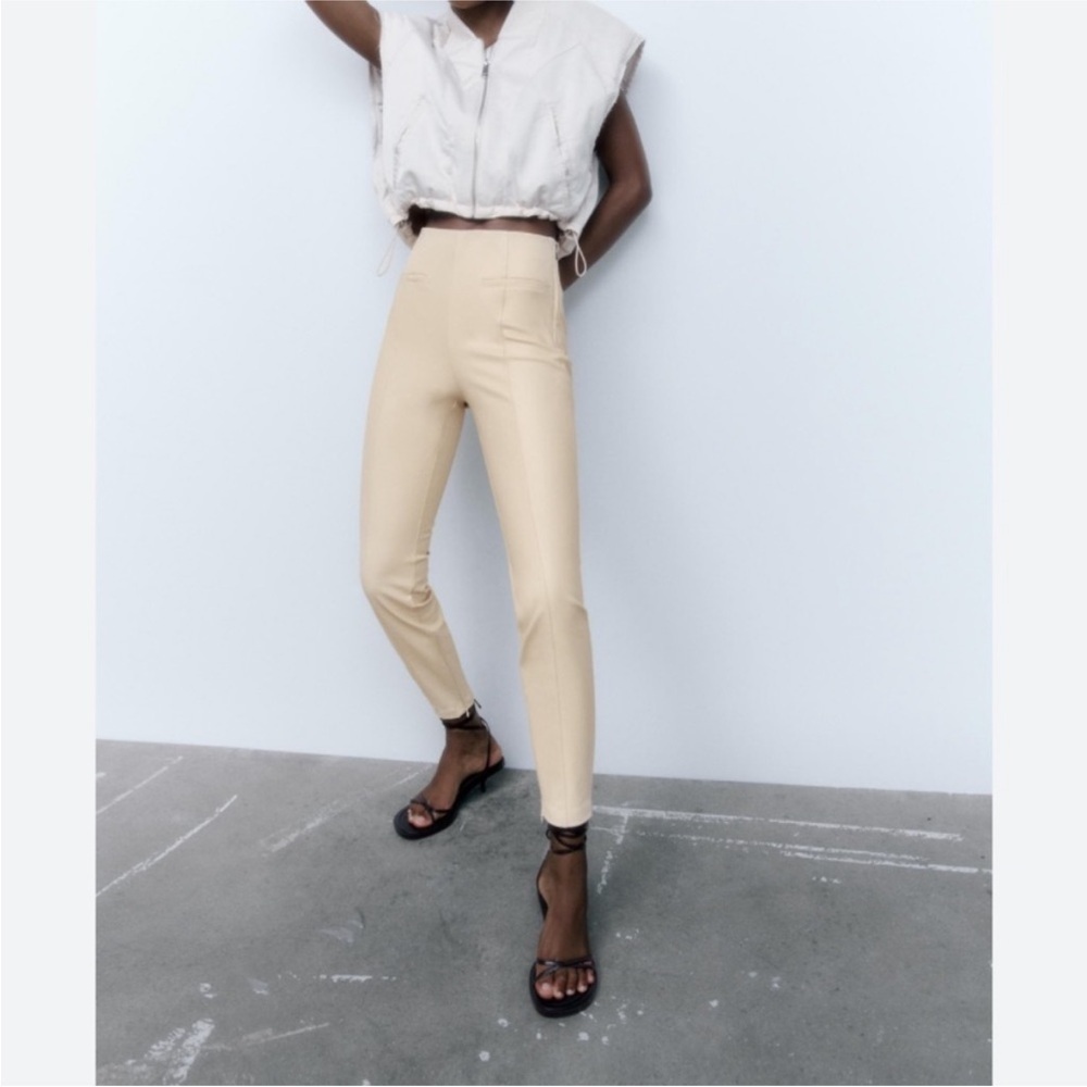 NEW Zara Creamy Beige Tan Faux Leather Leggings Ankle Zips Sz XS